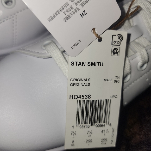 Adidas shoes - Picture 8 of 12